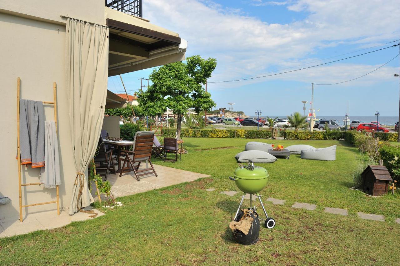 Seathon Seafront Beach Villa In Kalamitsi Екстер'єр фото